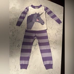 Hannah Andersson Girls 3T Purple Unicorn Pajamas